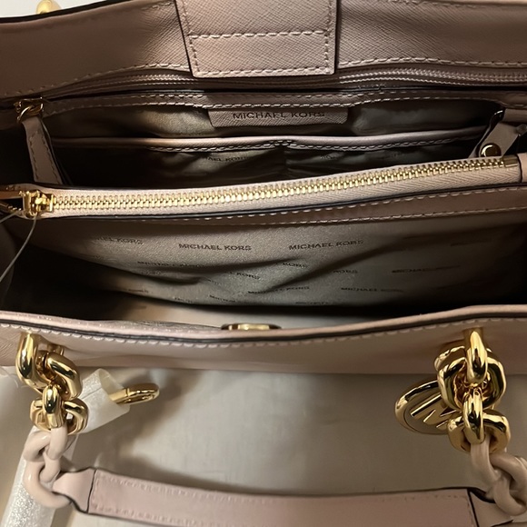 Michael Kors Cynthia Leather Purse - Picture 3 of 5